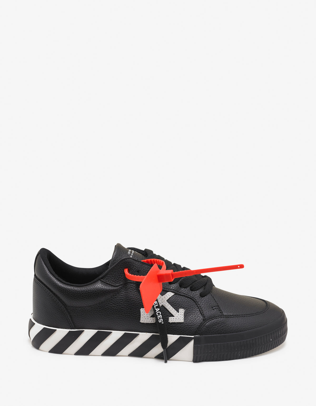 Off-White Black Grain Leather Low Vulcanized Trainers