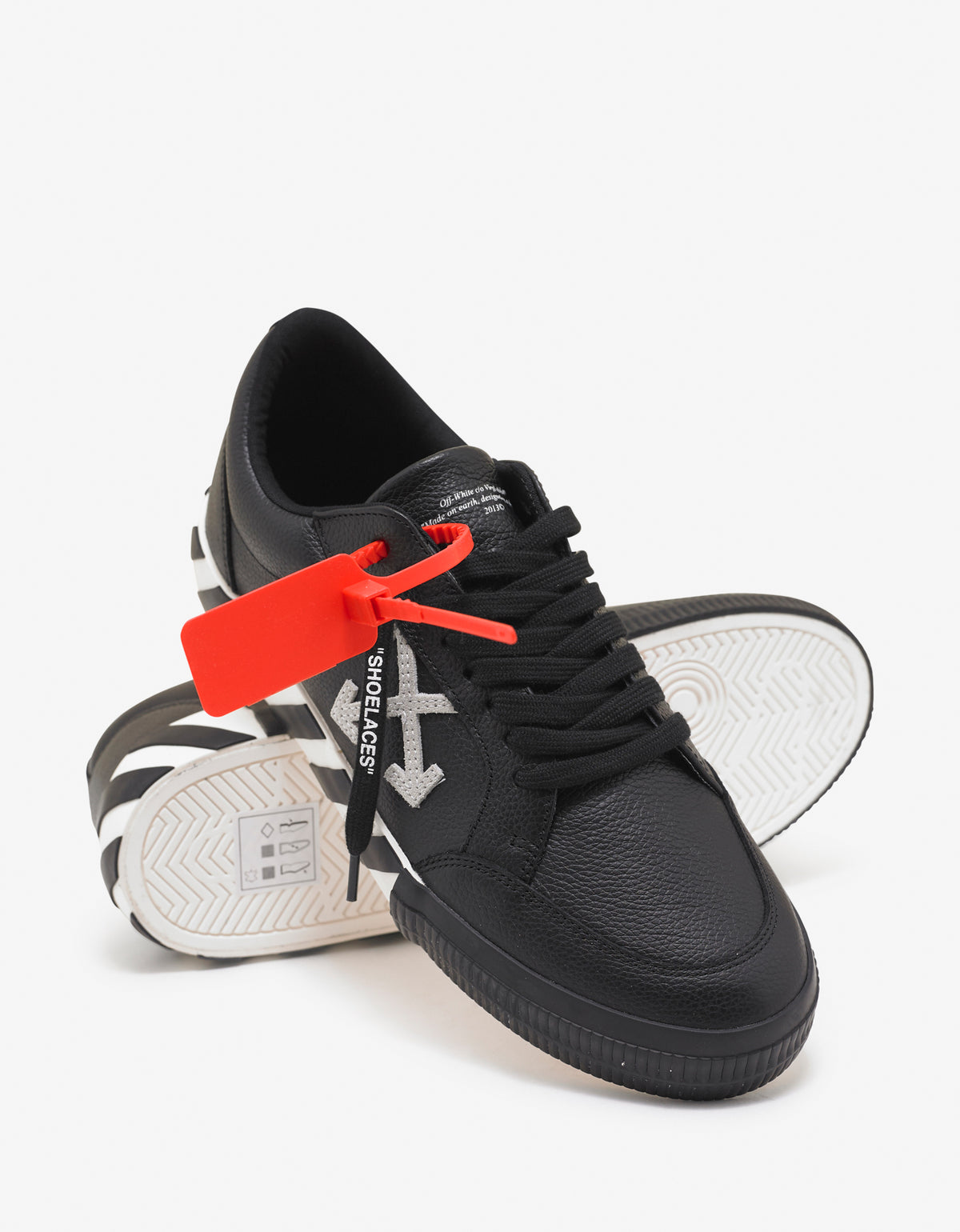 Off-White Black Grain Leather Low Vulcanized Trainers