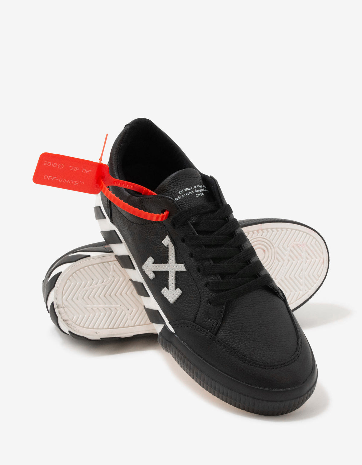 Off-White Black Leather Low Vulcanized Trainers