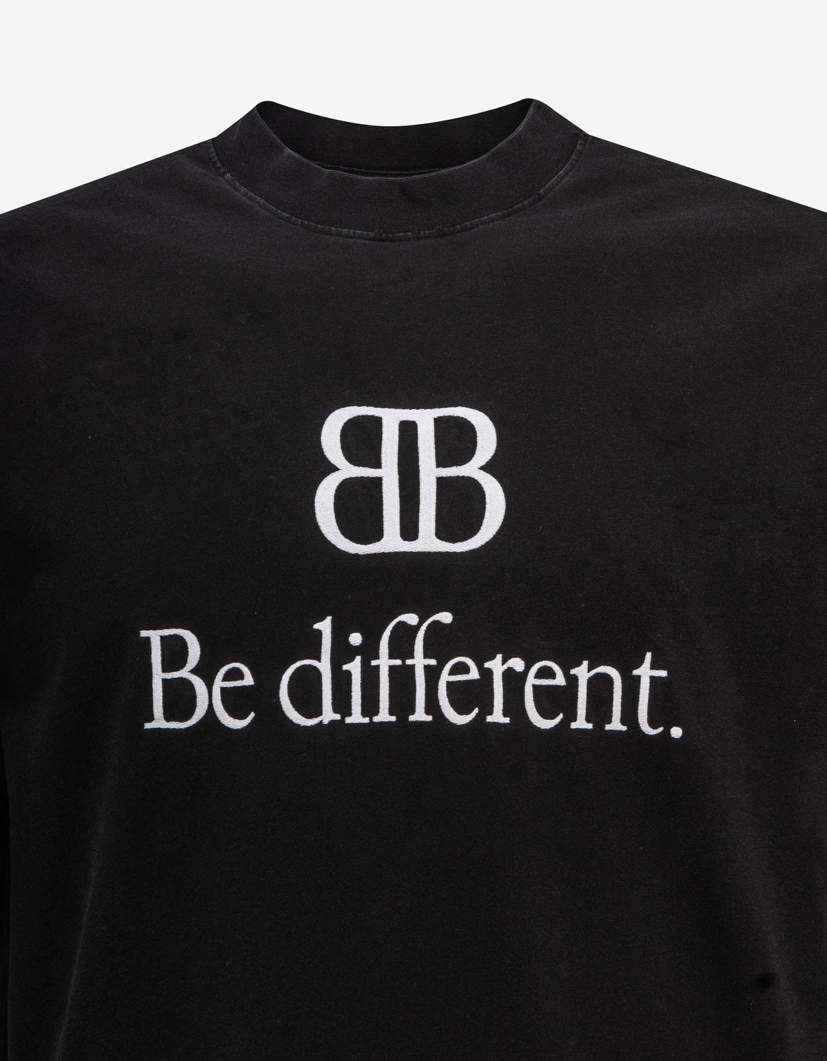 Balenciaga Balenciaga Black BB Logo Be Different T-Shirt