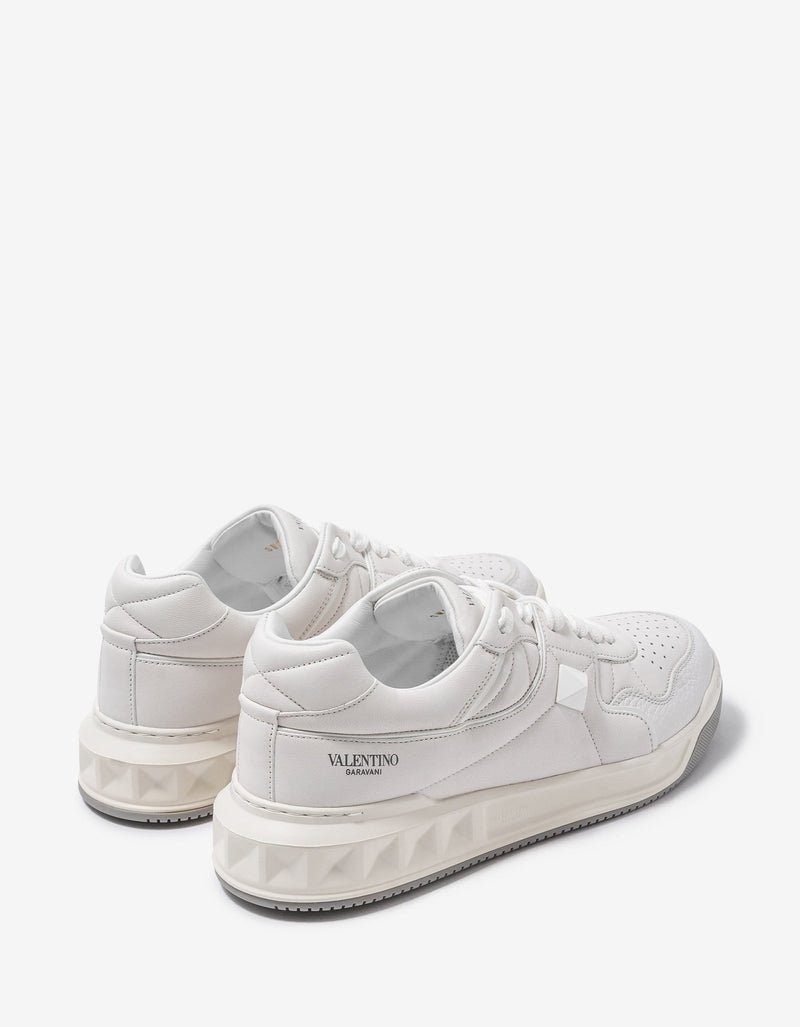 Valentino Garavani Valentino Garavani All-White One Stud Trainers