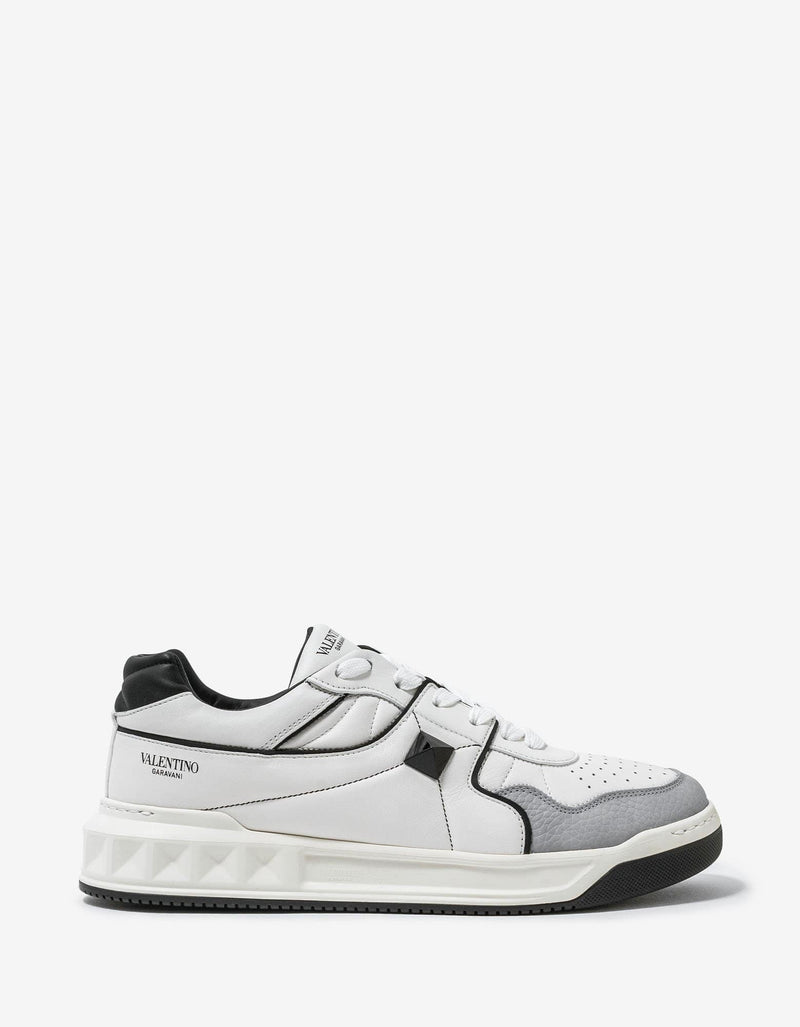 Valentino Garavani Valentino Garavani White One Stud Trainers